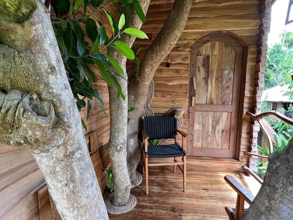 Roots Tree House Villa Uluwatu Cameră foto